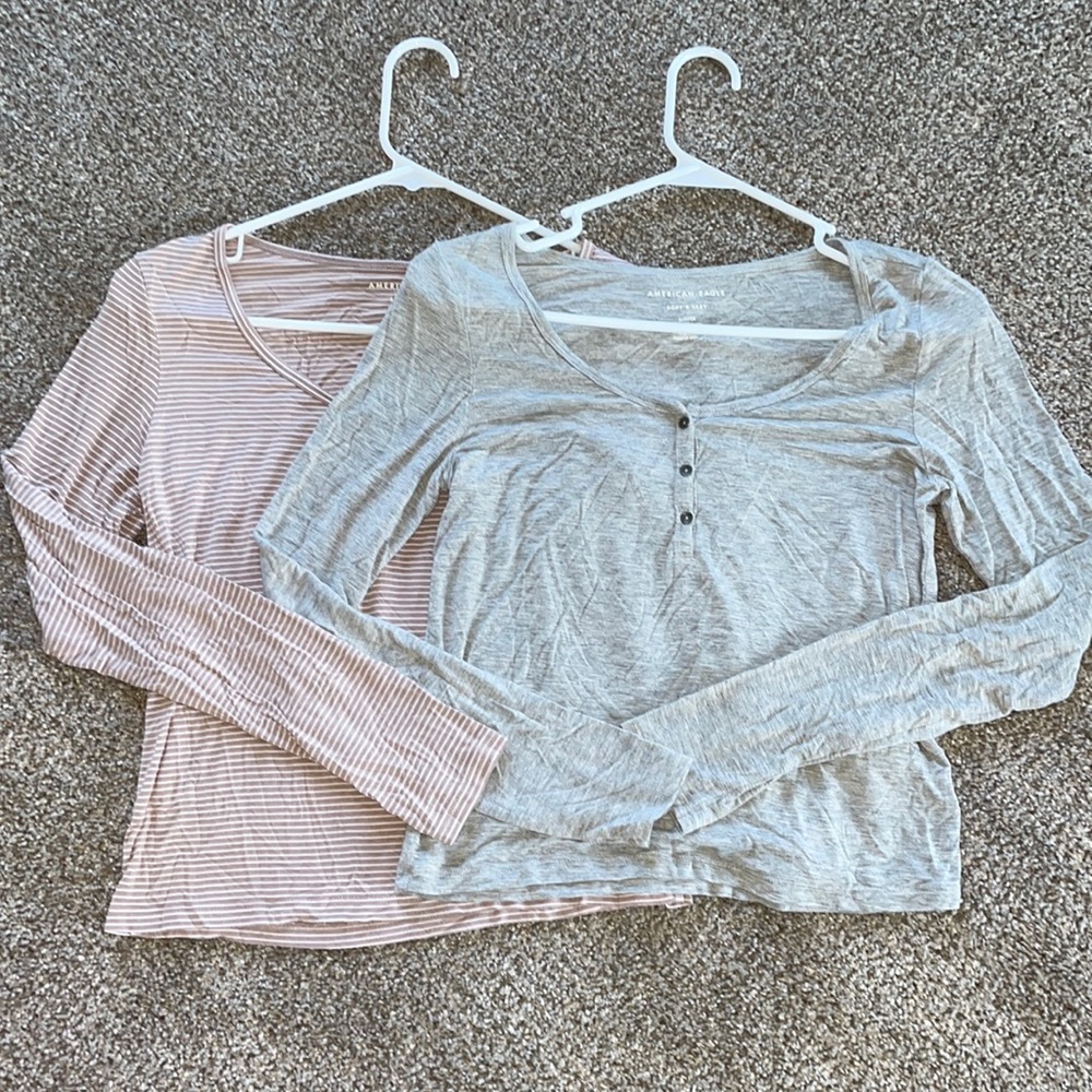 American eagle soft and sexy long sleeve tshirts size small with buttons